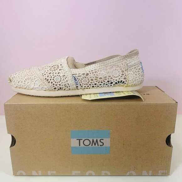 TOMS Women's Classics Natural Morocco Crochet Shoes size 5.0 - Picture 2 of 7